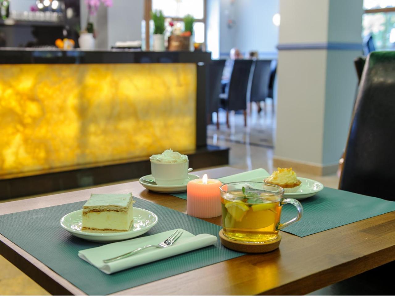 Akacja Medical Resort ชีโคชีแนค ภายนอก รูปภาพ
