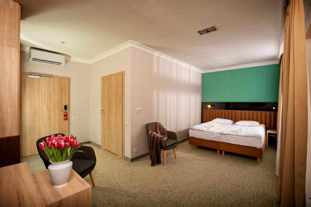 Akacja Medical Resort ชีโคชีแนค ภายนอก รูปภาพ